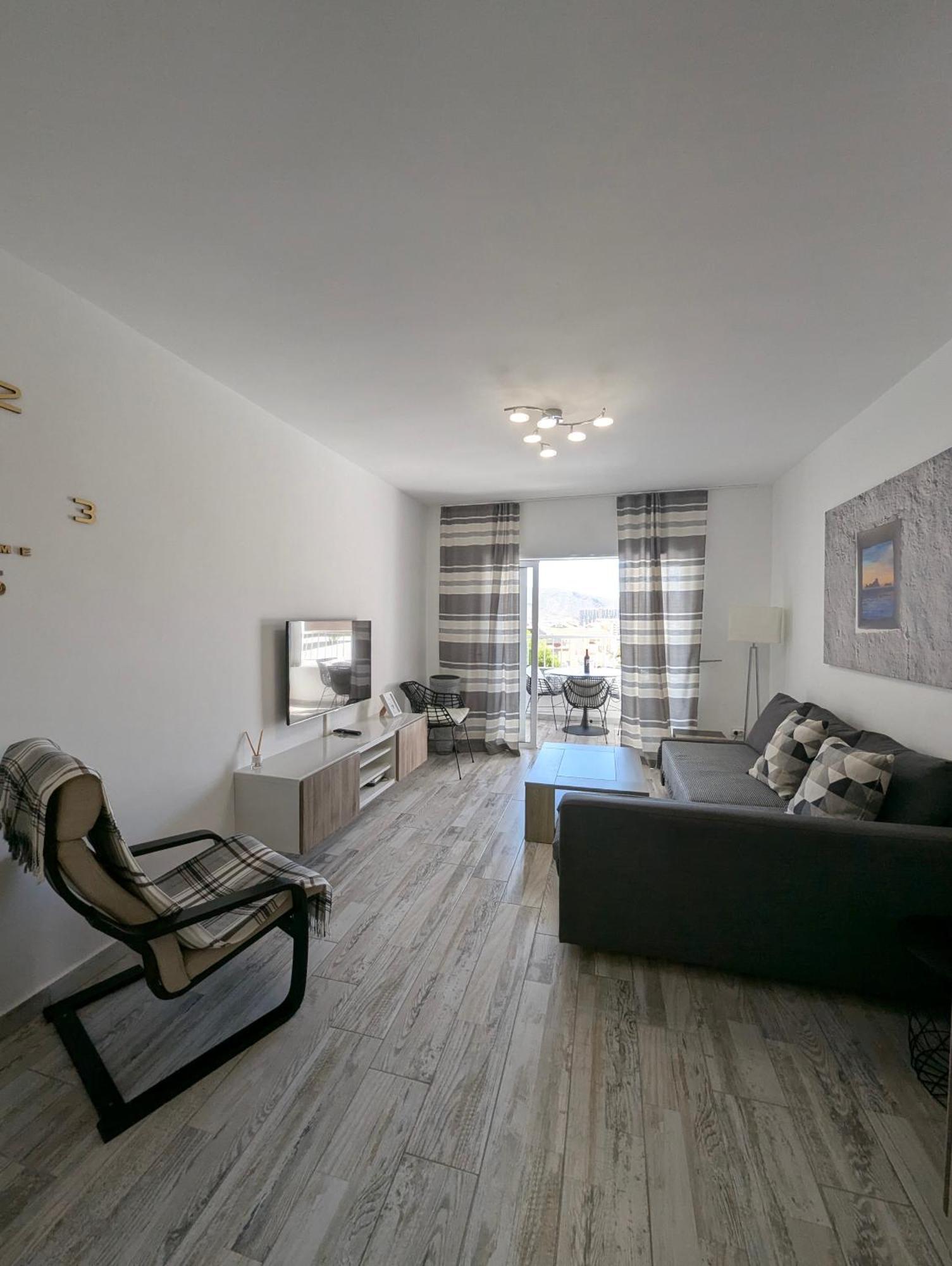 Cozy Apartment In Los Cristianos Guincho  Zewnętrze zdjęcie