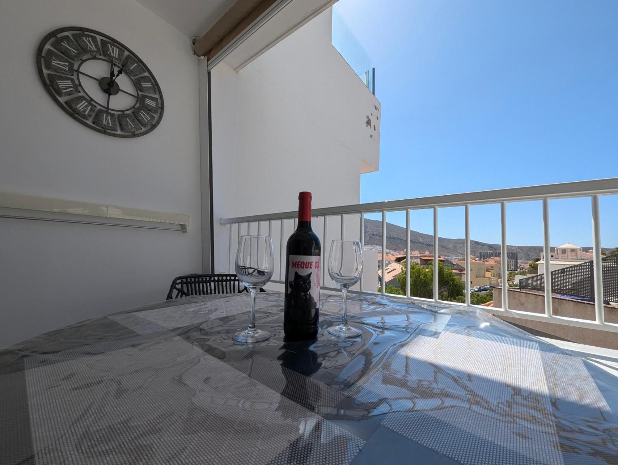 Cozy Apartment In Los Cristianos Guincho  Zewnętrze zdjęcie