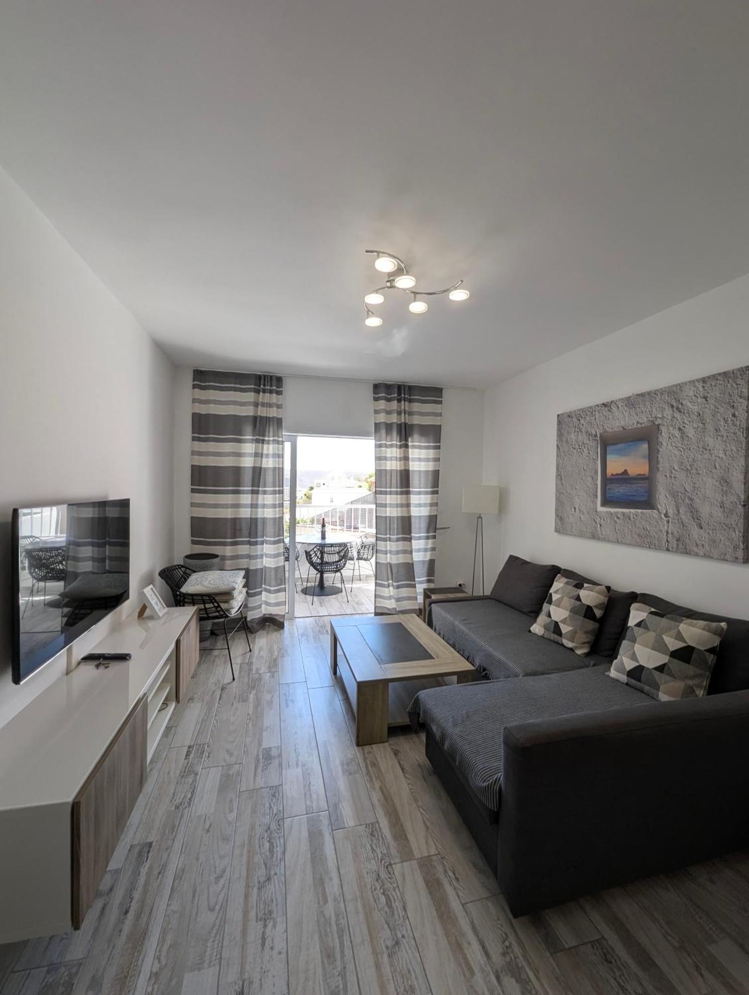 Cozy Apartment In Los Cristianos Guincho  Zewnętrze zdjęcie